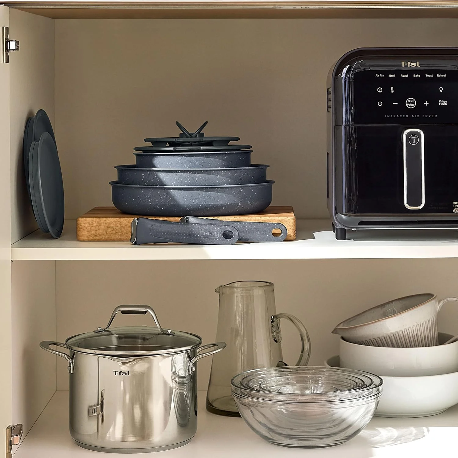 ست ظروف آشپزی 11 پارچه تفال Ingenio Essentials با دسته جداشدنی/قابل جابجایی، گرانیت تیتانیوم نچسب، القایی، ایمن برای اجاق گاز تا 260 درجه سانتیگراد، قابل انباشته شدن، ست قابلمه و تابه، کمپینگ RV، تابه سرخ کن خاکستری ست ظروف آشپزی 11 پارچه تفال Ingenio Essentials با دسته جداشدنی/قابل جابجایی، گرانیت تیتانیوم نچسب، القایی، ایمن برای اجاق گاز تا 260 درجه سانتیگراد، قابل انباشته شدن، ست قابلمه و تابه، کمپینگ RV، تابه سرخ کن خاکستری