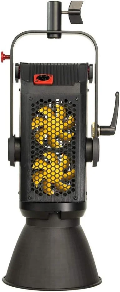 نور ال ای دی Aputure LS C300D با توان 350 وات، کنترل از راه دور 2.4G و صفحه V-Mount با نویز کم نور ال ای دی Aputure LS C300D با توان 350 وات، کنترل از راه دور 2.4G و صفحه V-Mount با نویز کم