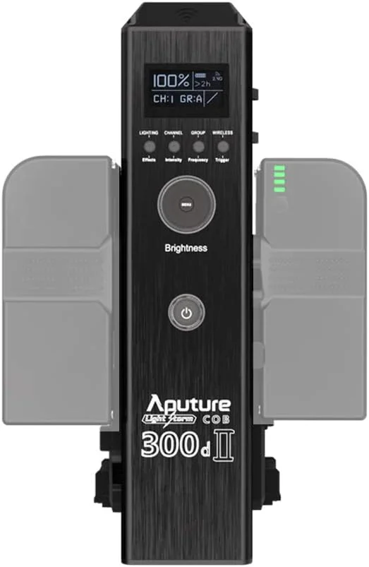 نور ثابت LED فرسنل Aputure LS COB 300D II مدل 300D Mark II با دمای رنگ 5600K، نور روز LED برای عکاسی، 350 وات، مانت Bowens، CRI96+ TLCI96+ با کنترل از راه دور DMX512 2.4Ghz و کنترل از طریق اپلیکیشن نور ثابت LED فرسنل Aputure LS COB 300D II مدل 300D Mark II با دمای رنگ 5600K، نور روز LED برای عکاسی، 350 وات، مانت Bowens، CRI96+ TLCI96+ با کنترل از راه دور DMX512 2.4Ghz و کنترل از طریق اپلیکیشن