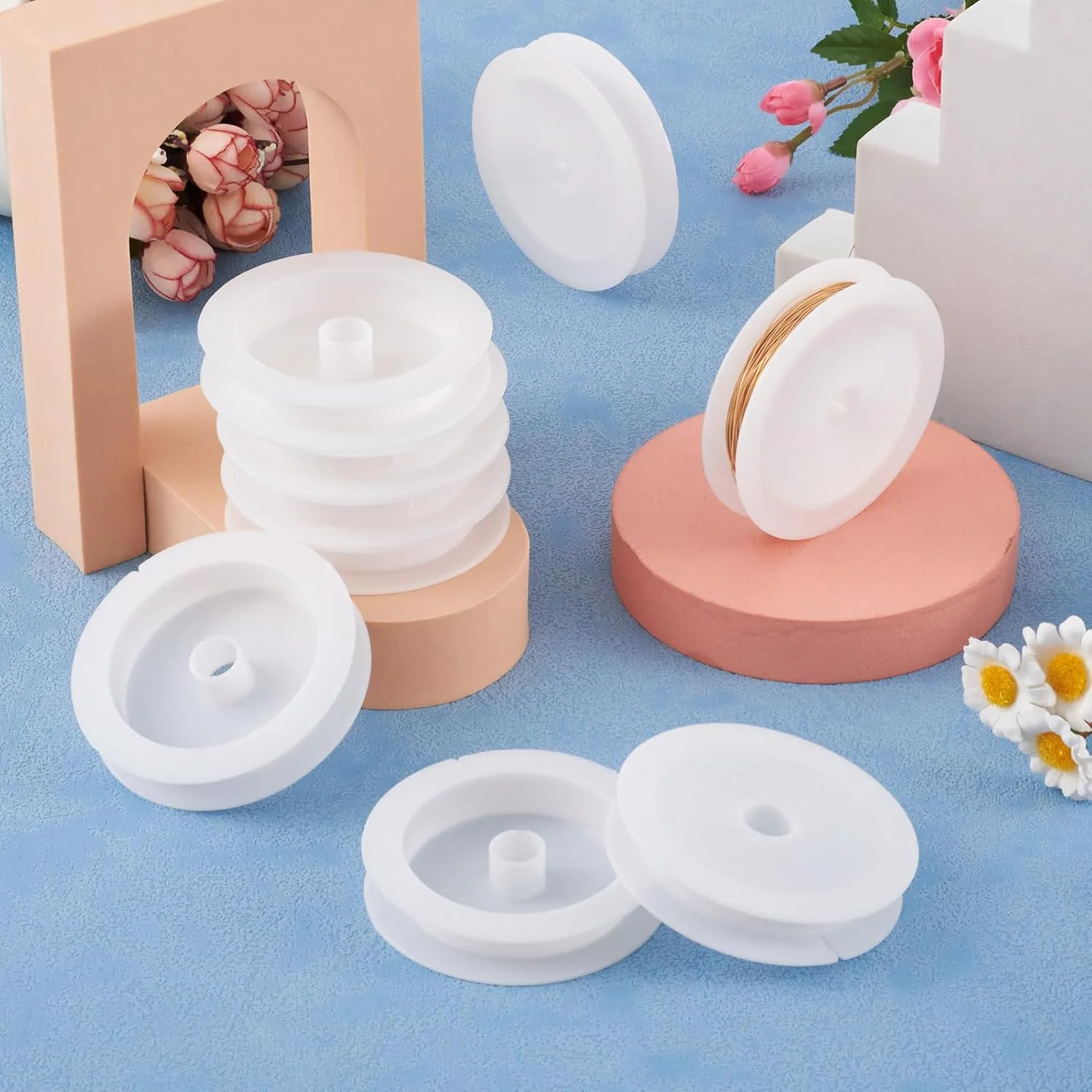 Craftdady 50 عدد قرقره سیم پلاستیکی خالی با قطر 2.64 اینچ، بوبین نخ برای سیم بافتنی Craftdady 50 عدد قرقره سیم پلاستیکی خالی با قطر 2.64 اینچ، بوبین نخ برای سیم بافتنی