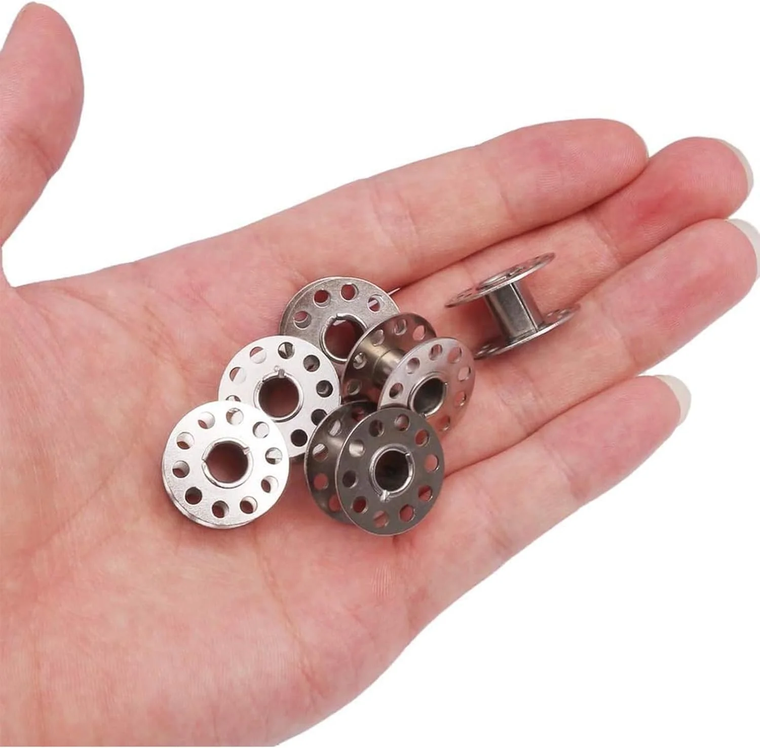 Dolaso 20 Pcs Sewing Machine Bobbins, Empty Metal Bobbins Spool Sewing Spools with Storage Case Suit for Sewing Machines Dolaso 20 Pcs Sewing Machine Bobbins, Empty Metal Bobbins Spool Sewing Spools with Storage Case Suit for Sewing Machines