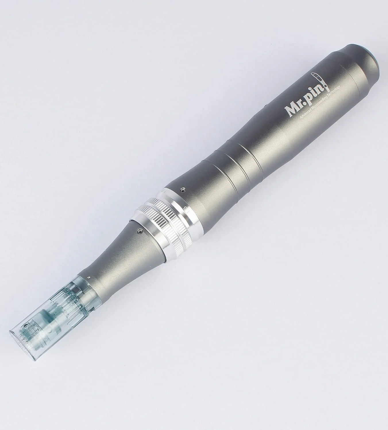 دستگاه پیشرفته درماپن Mr.Pin Ultima M8 Plus - بی سیم به همراه 22 کارتریج مختلف و ماساژور یخ