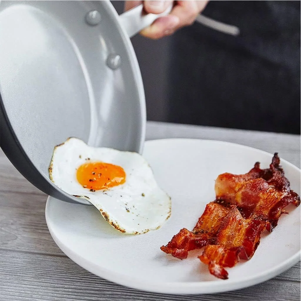 تابه سرخ کن 25 سانتی متری گرین پن مدل چتم، سرامیکی نچسب و سالم با پوشش آنادایز سخت، بدون PFAS، قابل شستشو در ماشین ظرفشویی، قابل استفاده در فر، خاکستری تابه سرخ کن 25 سانتی متری گرین پن مدل چتم، سرامیکی نچسب و سالم با پوشش آنادایز سخت، بدون PFAS، قابل شستشو در ماشین ظرفشویی، قابل استفاده در فر، خاکستری