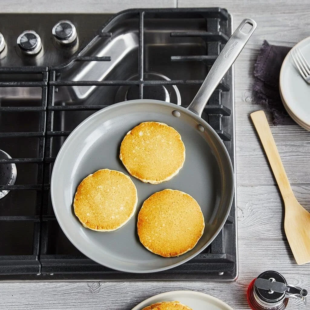 تابه سرخ کن 25 سانتی متری گرین پن مدل چتم، سرامیکی نچسب و سالم با پوشش آنادایز سخت، بدون PFAS، قابل شستشو در ماشین ظرفشویی، قابل استفاده در فر، خاکستری تابه سرخ کن 25 سانتی متری گرین پن مدل چتم، سرامیکی نچسب و سالم با پوشش آنادایز سخت، بدون PFAS، قابل شستشو در ماشین ظرفشویی، قابل استفاده در فر، خاکستری