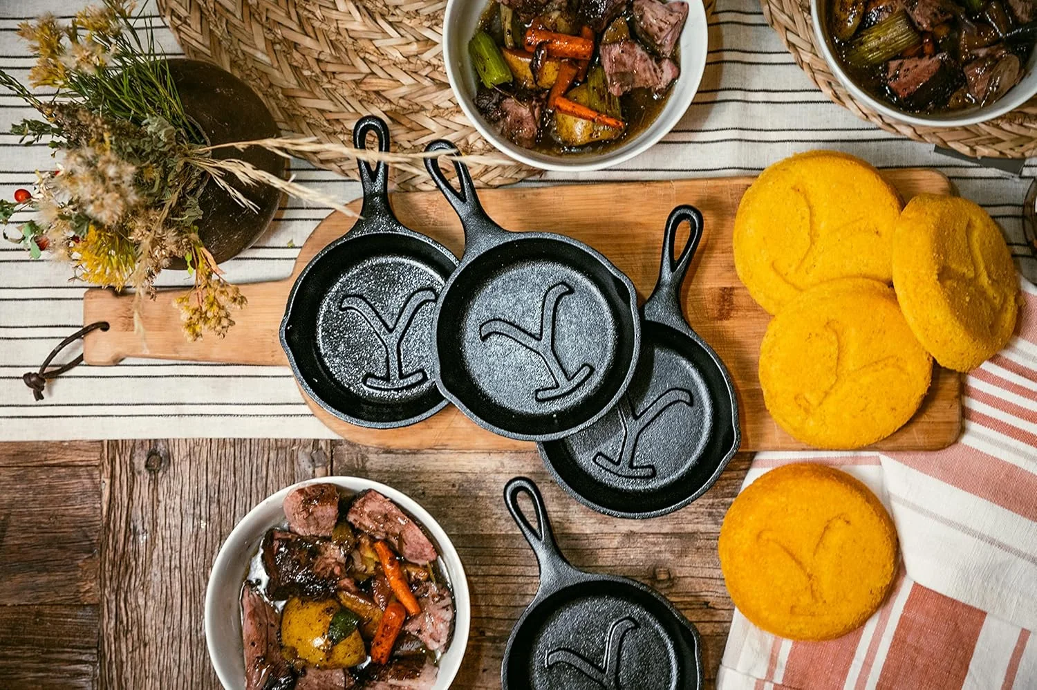 لاج یلواستون - تابه کوچک 5 اینچی، طرح پاور Y لاج یلواستون - تابه کوچک 5 اینچی، طرح پاور Y