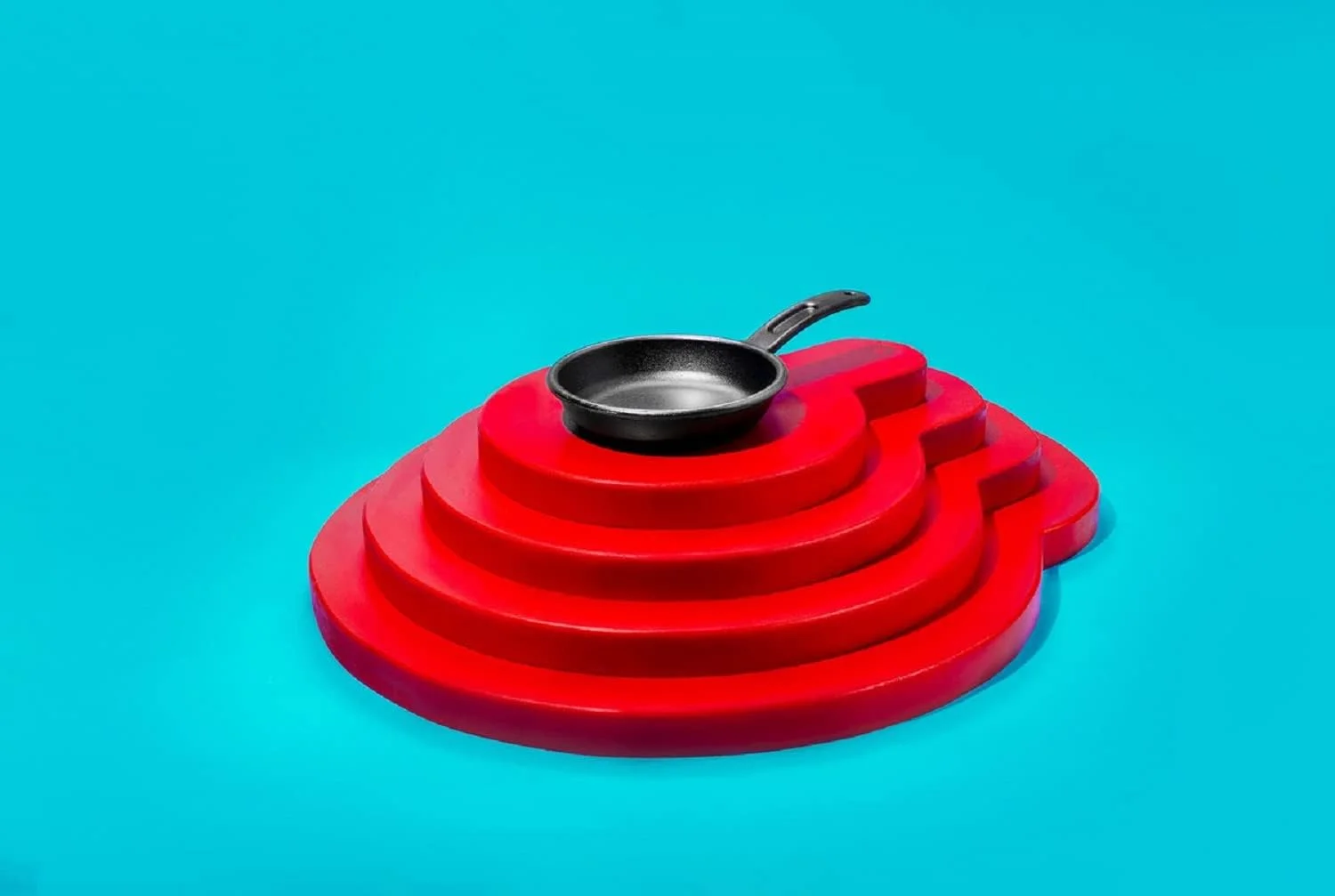 تابه چدنی لژ BOLD سایز 8 اینچ، تابه از پیش روغنی شده، طراحی مدرن، مشکی تابه چدنی لژ BOLD سایز 8 اینچ، تابه از پیش روغنی شده، طراحی مدرن، مشکی