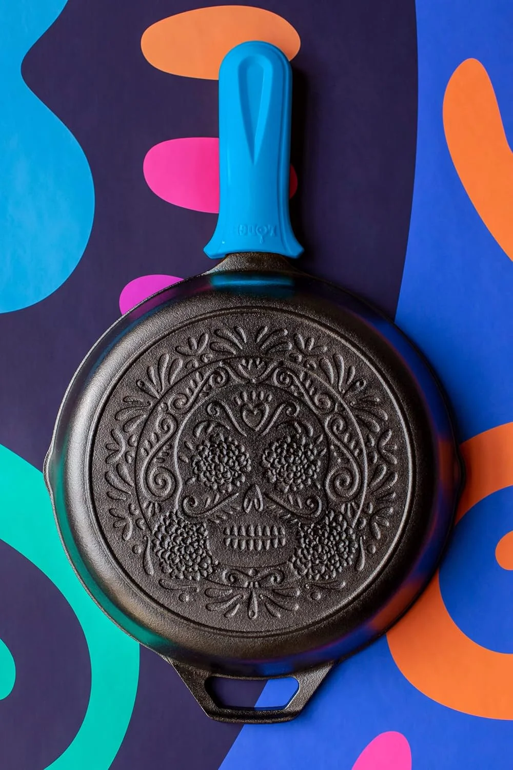 تابه چدنی طرح جمجمه شکر لاج به همراه دستگیره سیلیکونی، مشکی، سایز 10.25 اینچ تابه چدنی طرح جمجمه شکر لاج به همراه دستگیره سیلیکونی، مشکی، سایز 10.25 اینچ