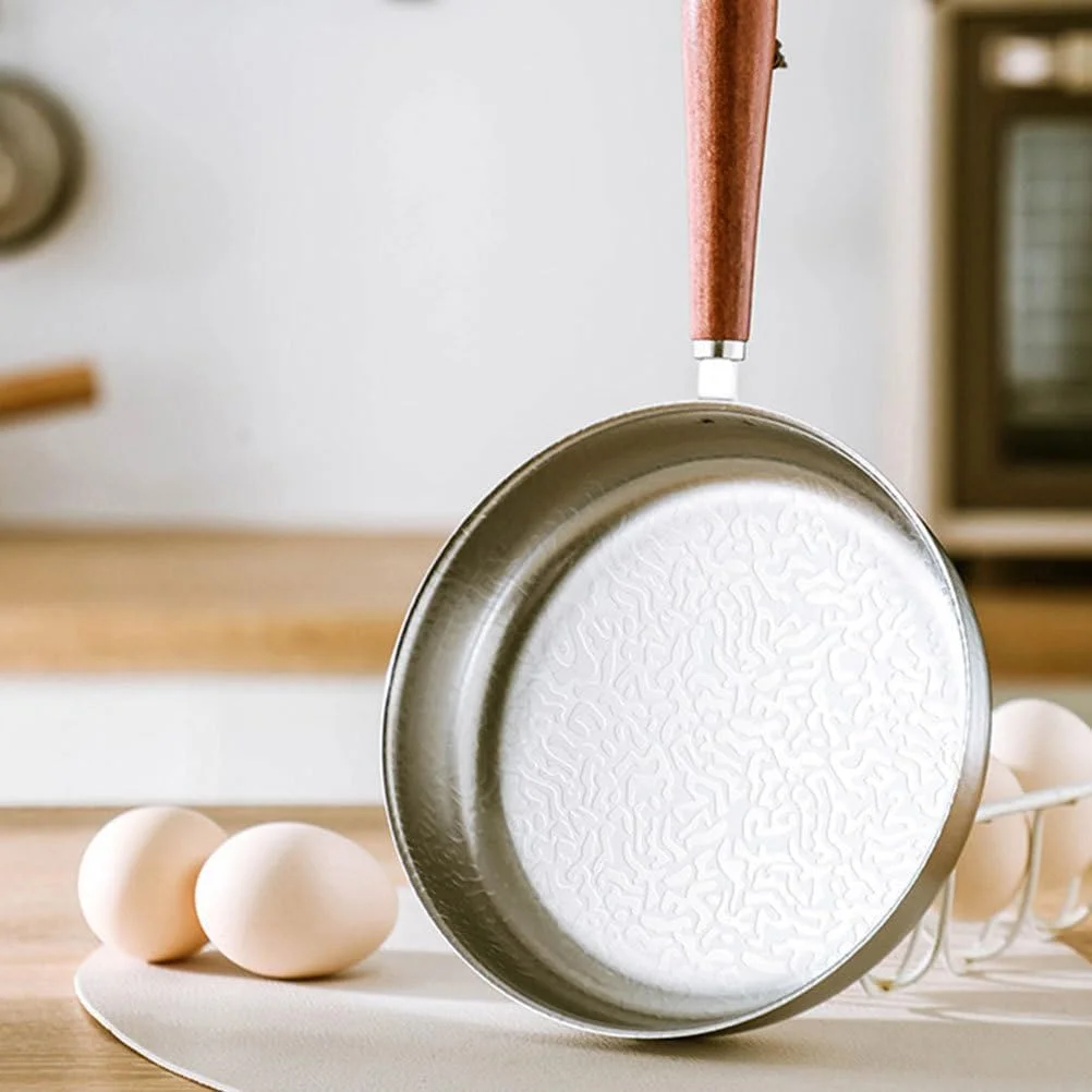 تابه کوچک نچسب 12 سانتی متری برای تخم مرغ و پنکیک، تابه کوچک قابل حمل با دسته، ایده آل برای آشپزی در آشپزخانه، کمپینگ، مسافرت، تابه کوچک سبک وزن تابه کوچک نچسب 12 سانتی متری برای تخم مرغ و پنکیک، تابه کوچک قابل حمل با دسته، ایده آل برای آشپزی در آشپزخانه، کمپینگ، مسافرت، تابه کوچک سبک وزن