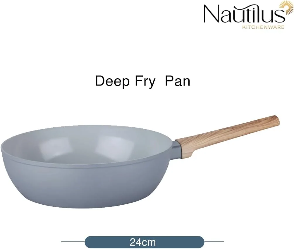 تابه سرخ کن گود ناتیلوس لوازم آشپزخانه 24 سانتی متری آلومینیوم فورج شده، تابه با پوشش سرامیکی، تابه نچسب بدون PFOA و قابل شستشو در ماشین ظرفشویی، دسته نرم - خاکستری/چوبی تابه سرخ کن گود ناتیلوس لوازم آشپزخانه 24 سانتی متری آلومینیوم فورج شده، تابه با پوشش سرامیکی، تابه نچسب بدون PFOA و قابل شستشو در ماشین ظرفشویی، دسته نرم - خاکستری/چوبی