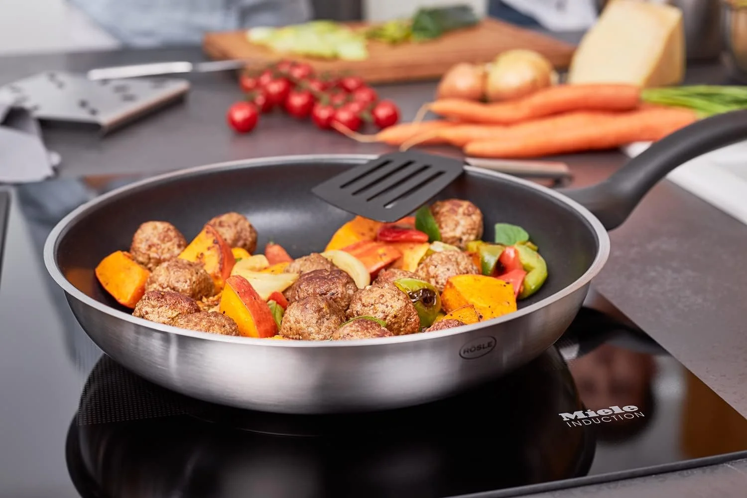 تابه رُزله سری Basics Line با پوشش نچسب ProPlex، سایز 9.5 اینچ تابه رُزله سری Basics Line با پوشش نچسب ProPlex، سایز 9.5 اینچ