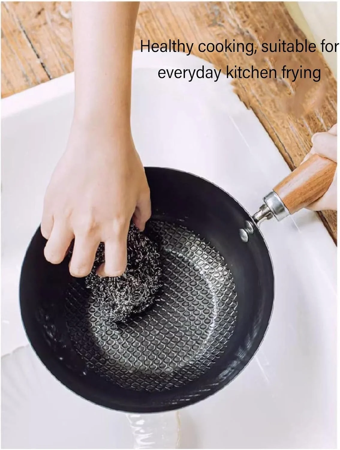 تابه چدنی چند منظوره با دسته راحت، مناسب برای پخت و پز روزانه در منزل (24 سانتی متر) تابه چدنی چند منظوره با دسته راحت، مناسب برای پخت و پز روزانه در منزل (24 سانتی متر)