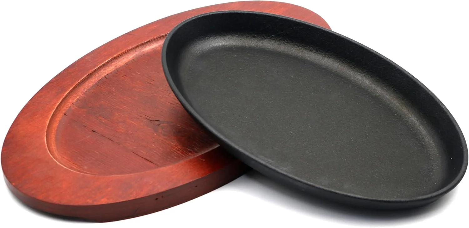 تابه چدنی گریس، صفحه گریل با پایه چوبی، تابه فاجیتای چدنی مناسب سرو در منزل و رستوران (بیضی شکل - قطر 26.5 سانتی متر) تابه چدنی گریس، صفحه گریل با پایه چوبی، تابه فاجیتای چدنی مناسب سرو در منزل و رستوران (بیضی شکل - قطر 26.5 سانتی متر)