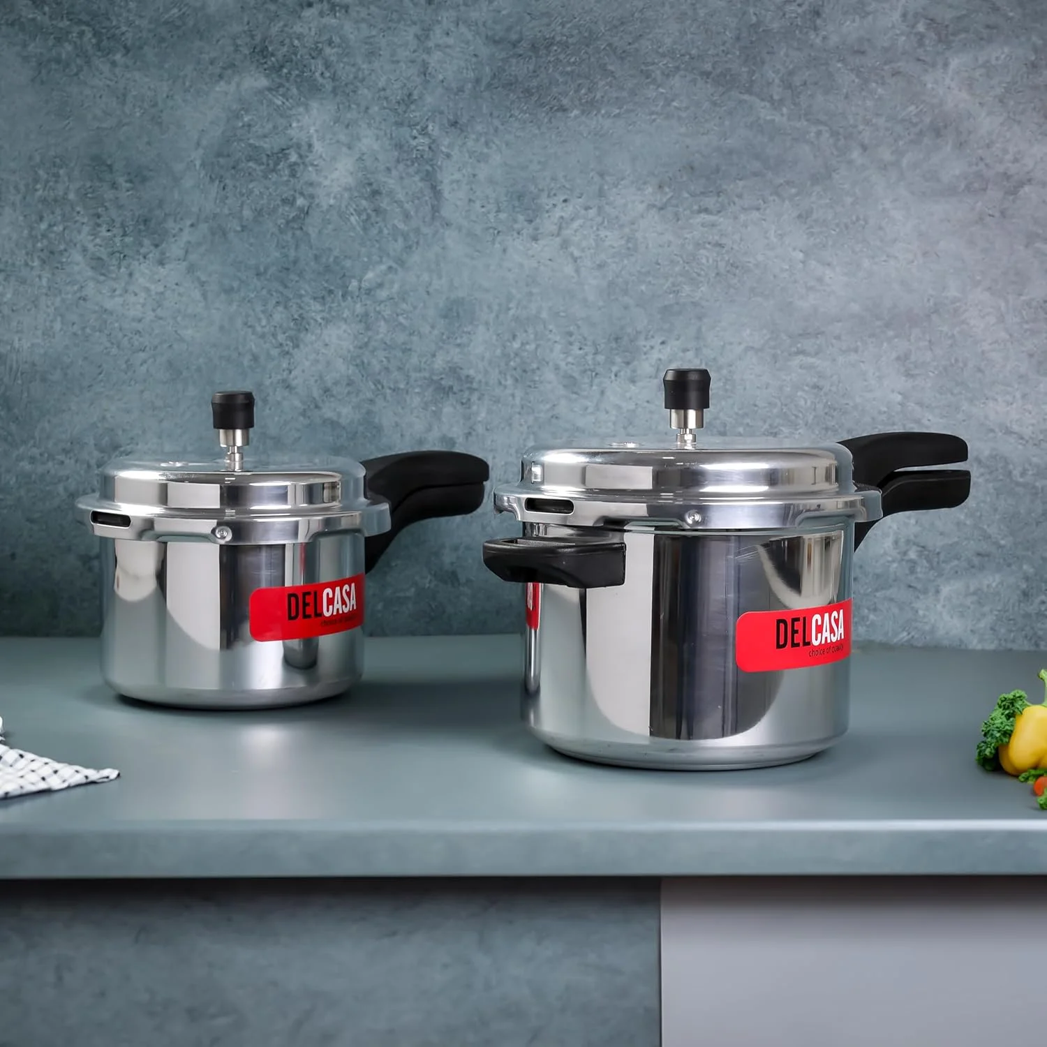 ست زودپز آلومینیومی دلکاسا مدل DC3377، ظرفیت 3/5 لیتر، نقره ای ست زودپز آلومینیومی دلکاسا مدل DC3377، ظرفیت 3/5 لیتر، نقره ای