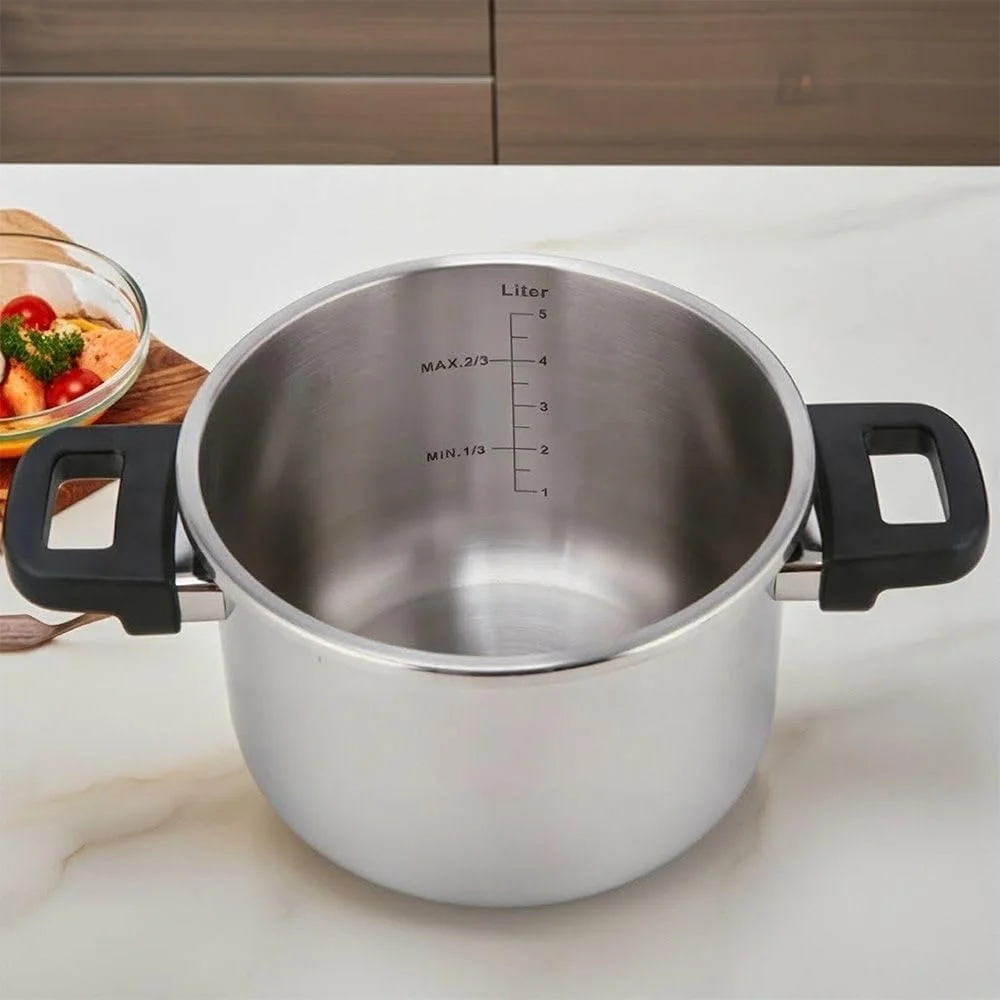 زودپز استیل دسته بلند Chef's Delight - قابلمه بادوام برای پخت سریع روی اجاق گاز و القایی، درب قفل ایمن، ظروف آشپزخانه سنگین برای مصارف خانگی و رستورانی - 3 لیتر زودپز استیل دسته بلند Chef's Delight - قابلمه بادوام برای پخت سریع روی اجاق گاز و القایی، درب قفل ایمن، ظروف آشپزخانه سنگین برای مصارف خانگی و رستورانی - 3 لیتر