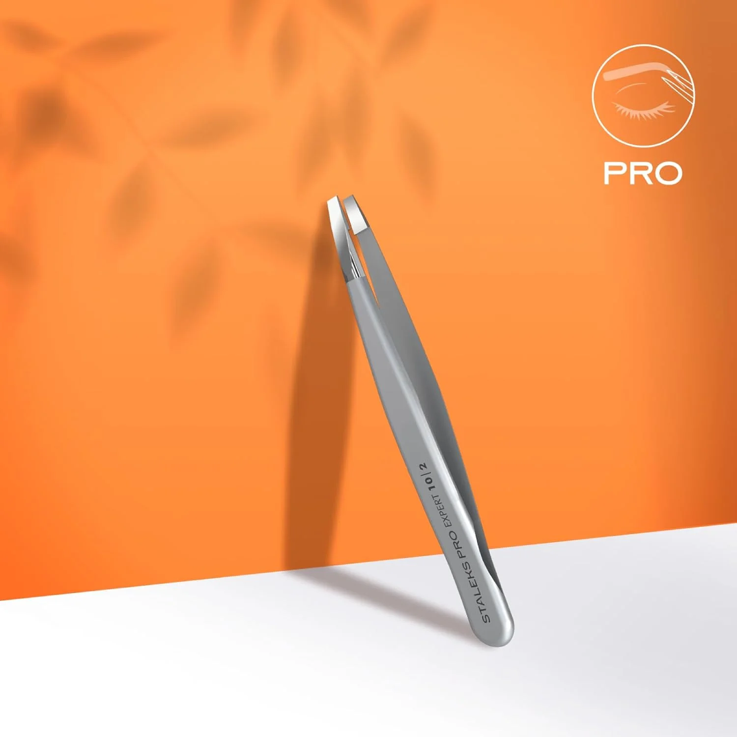 موچین ابرو اریب - STALEKS PRO - فولاد ضد زنگ جراحی - موچین نوک اریب - دوام - دقت - دست ساز - برای متخصصان و حرفه ای ها.