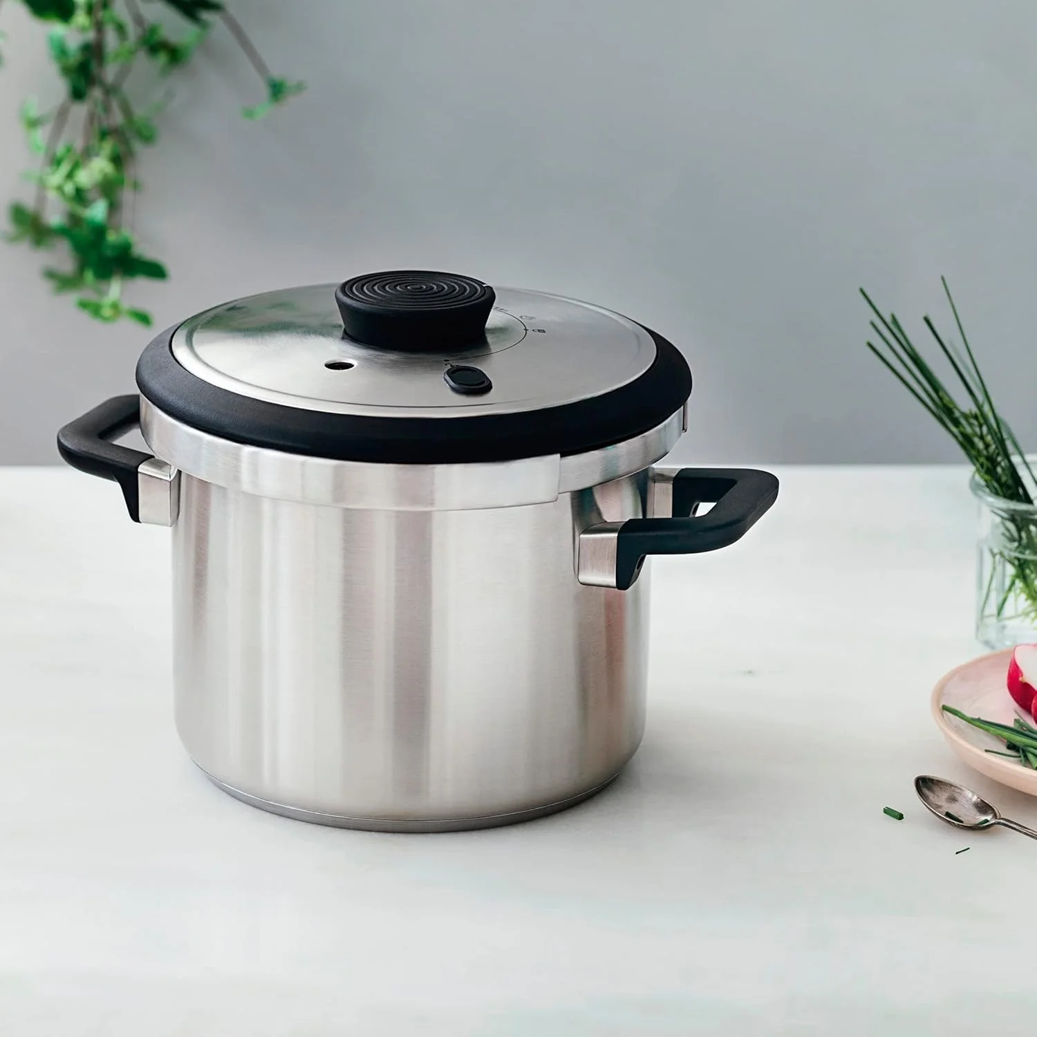 زودپز فوق سریع لاکور مدل 71788 با دستگیره های مقاوم در برابر حرارت Sicuro - مناسب برای اجاق های القایی - استیل ضد زنگ 18/10 - کفه ترمودفیوزر - 8 لیتر - 22 سانتی متر