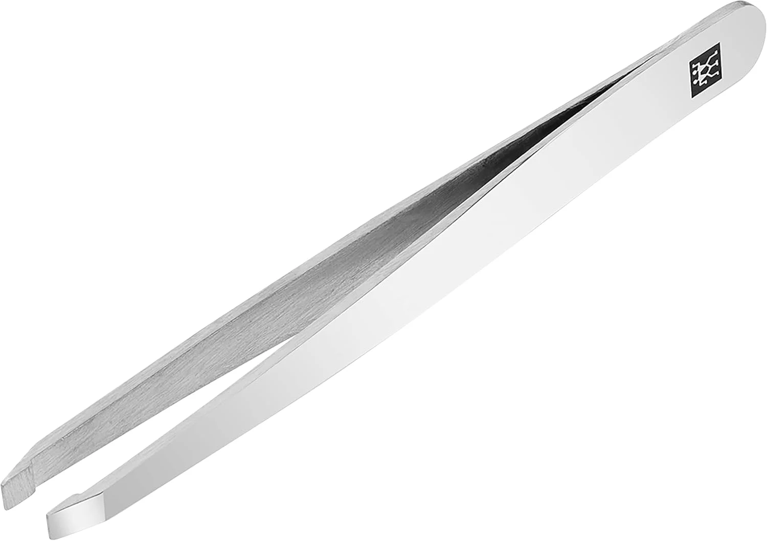 موچین کلاسیک اینوکس Zwilling، صاف 90 میلی متر. ابزار برداشتن مو و حالت دادن به ابرو. سطح گیره مورب. تمیز کردن آسان. فولاد ضد زنگ 18/10 با درجه بالا و پرداخت شده. موچین کلاسیک اینوکس Zwilling، صاف 90 میلی متر. ابزار برداشتن مو و حالت دادن به ابرو. سطح گیره مورب. تمیز کردن آسان. فولاد ضد زنگ 18/10 با درجه بالا و پرداخت شده.