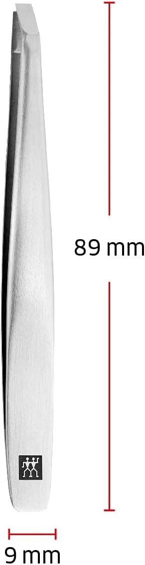 موچین سر صاف ZWILLING Premium Twinox، 9 سانتی متر. ابزار برداشتن مو و حالت دادن به ابرو. نوک زاویه دار با گرفتن آسان. پرداخت مات برس خورده. فولاد ضد زنگ درجه بالا 18/10. تمیز کردن آسان. ساخت آلمان. موچین سر صاف ZWILLING Premium Twinox، 9 سانتی متر. ابزار برداشتن مو و حالت دادن به ابرو. نوک زاویه دار با گرفتن آسان. پرداخت مات برس خورده. فولاد ضد زنگ درجه بالا 18/10. تمیز کردن آسان. ساخت آلمان.