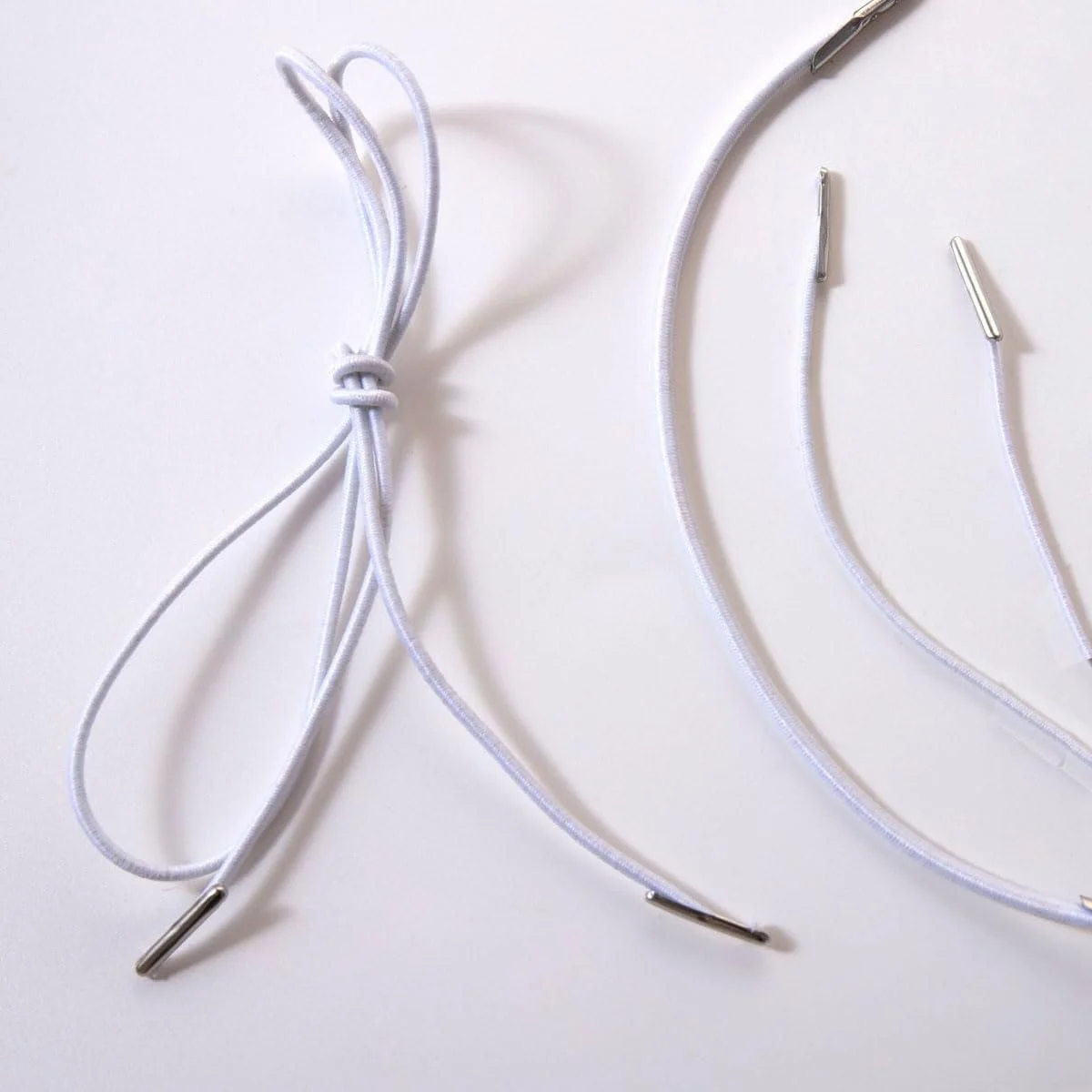 100Pcs 12 inch Elastic Barbed Cord Fastener Stretch Loop Band with Metal Ends Hat Strap DIY Craft Gift Wrapping Cord String for DIY Party Hat Masks, Folder and Crafts Supplies, White 100Pcs 12 inch Elastic Barbed Cord Fastener Stretch Loop Band with Metal Ends Hat Strap DIY Craft Gift Wrapping Cord String for DIY Party Hat Masks, Folder and Crafts Supplies, White