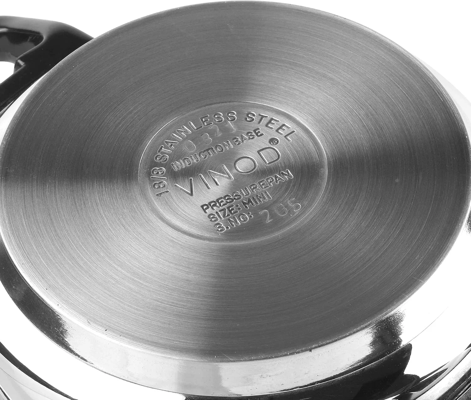 دیگ زودپز گود و درب دار Vinod - ظرفیت 6 لیتر جامبو دیگ زودپز گود و درب دار Vinod - ظرفیت 6 لیتر جامبو