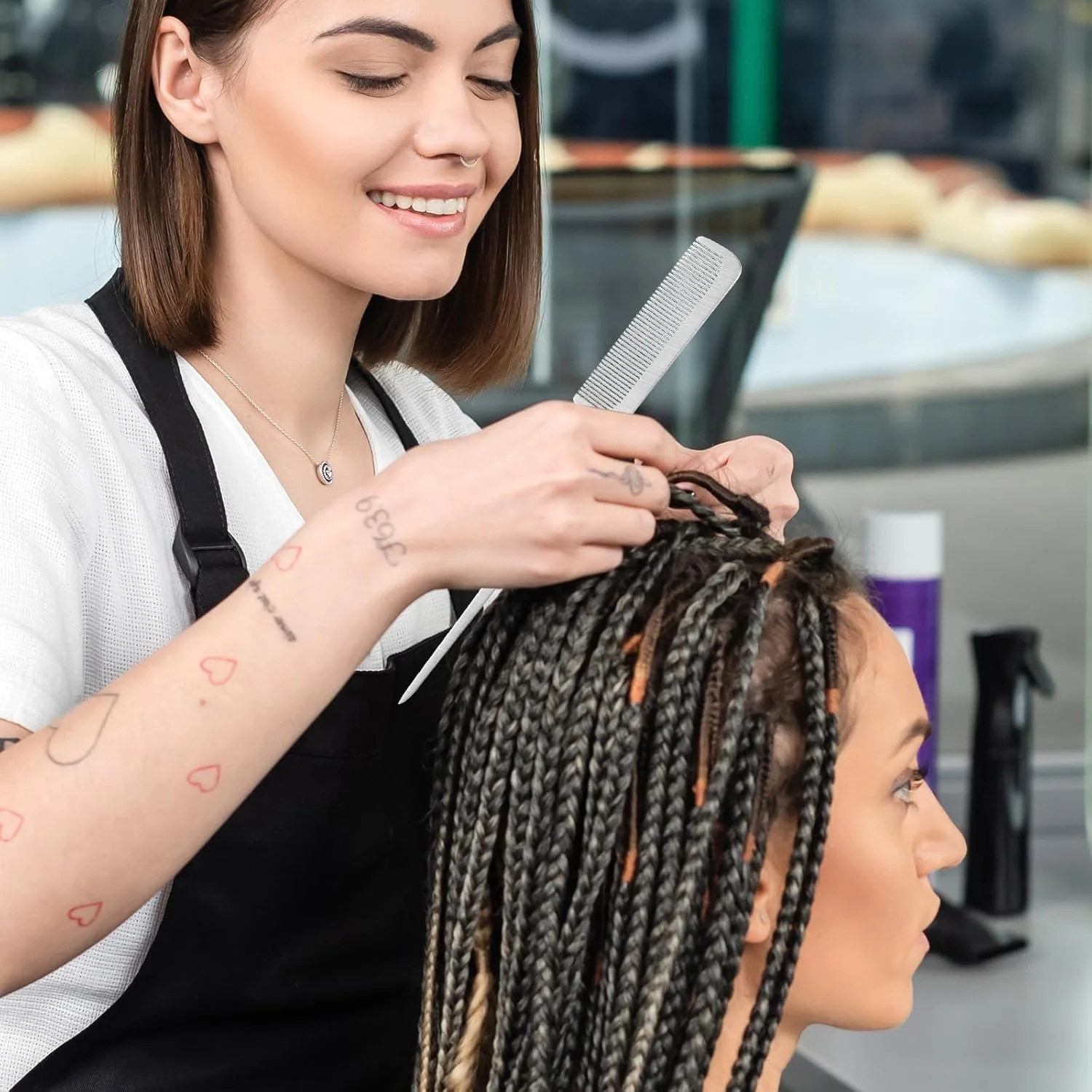 ست 2 عددی شانه فلزی استیل ضد زنگ، شانه دم موشی با دندانه های فلزی، شانه آرایشگاهی تخت، شانه پوش دهنده مو با دندانه های ظریف برای حالت دادن و برش موی زنان و مردان (نقره ای)