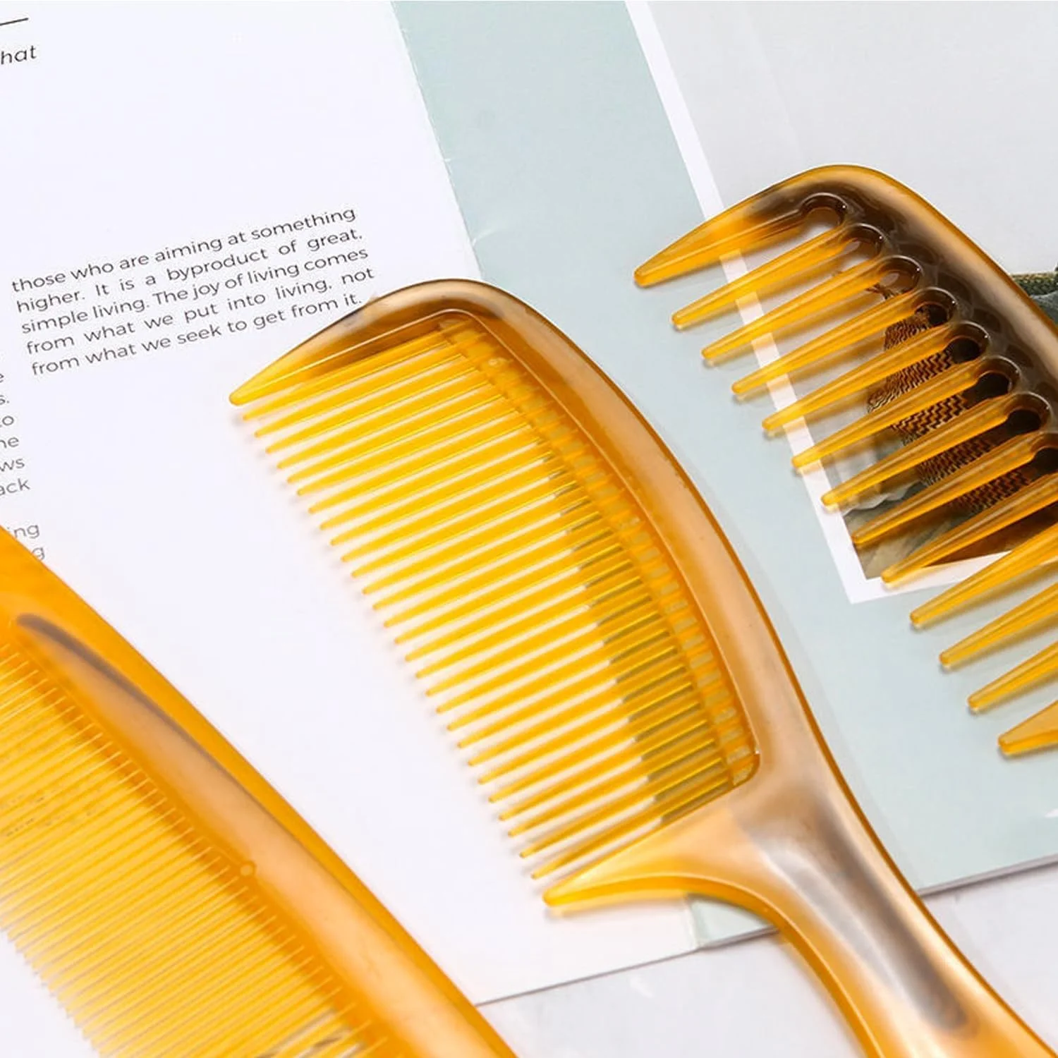 مجموعه 10 عددی شانه مو 8.5 اینچی، شامل شانه دندانه پهن و شانه دندانه ریز، مناسب برای حالت دادن به موهای ضخیم و نازک، برای زنان و مردان و انواع مو مجموعه 10 عددی شانه مو 8.5 اینچی، شامل شانه دندانه پهن و شانه دندانه ریز، مناسب برای حالت دادن به موهای ضخیم و نازک، برای زنان و مردان و انواع مو