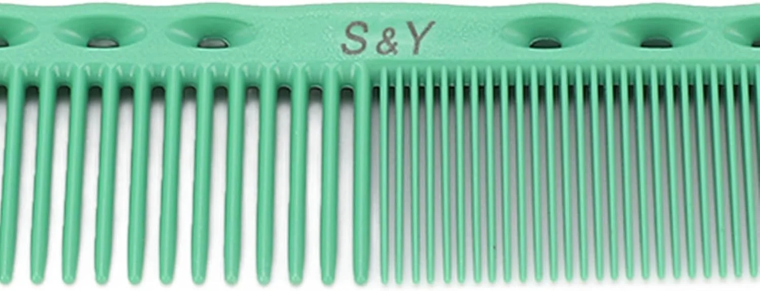 شانه حالت دهنده مو 3 عددی، دندانه ریز، با طراحی ارگونومیک و سطوح صاف مناسب برای استفاده در خانه و سالن شانه حالت دهنده مو 3 عددی، دندانه ریز، با طراحی ارگونومیک و سطوح صاف مناسب برای استفاده در خانه و سالن