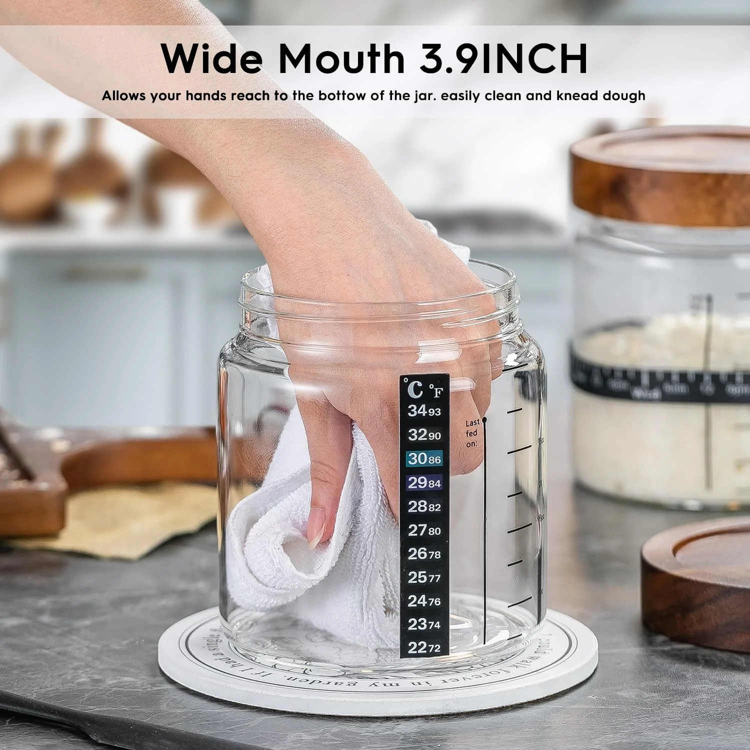 ظرف استارتر خمیر ترش Masroo، بسته 2 عددی، 1000 میلی لیتری، دارای خط اندازه گیری اونس، نوار تغذیه با علامت تاریخ، دماسنج، کاردک ظرف خمیر ترش، روکش پارچه ای و درب چوبی، دهانه گشاد برای پخت نان خمیر ترش