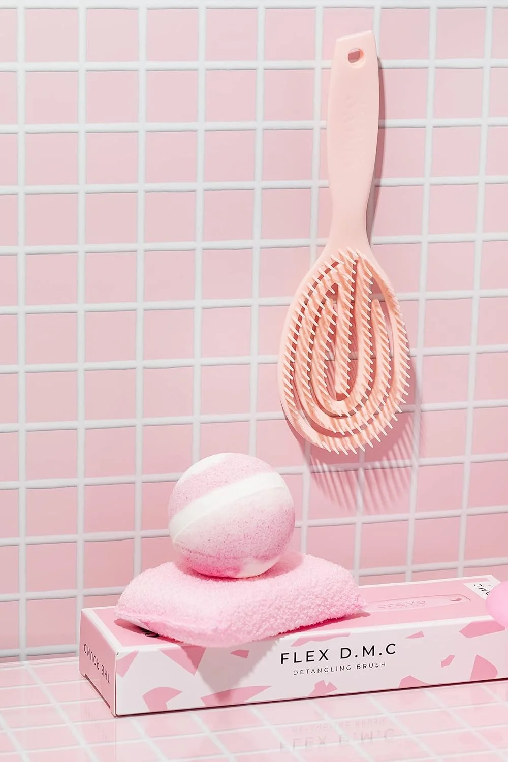 برس گره باز کن موهای طبیعی Crave Naturals FLEX DMC - برس گره باز کن انعطاف پذیر برای موهای فر، وز، ضخیم - گرد