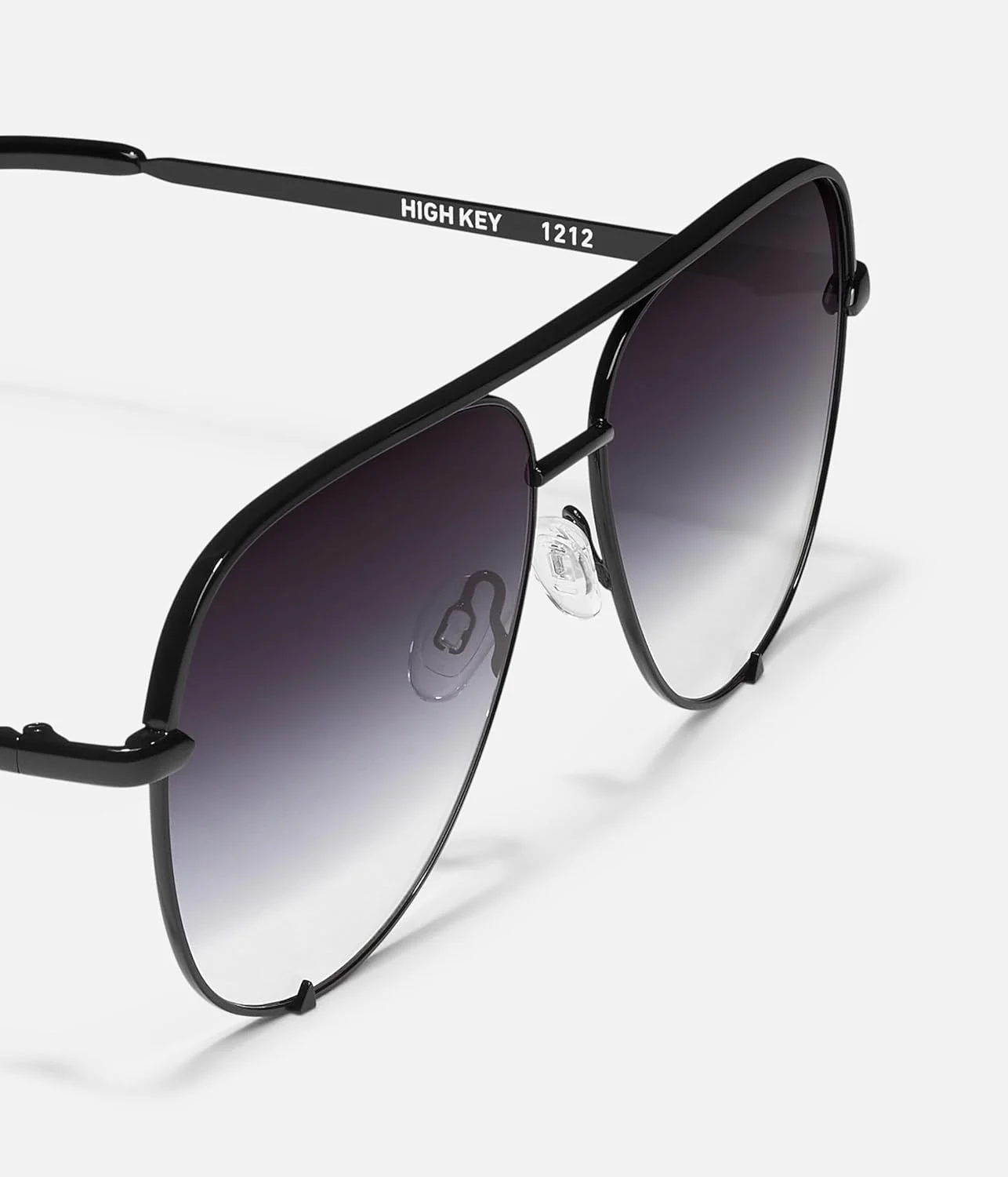 عینک آفتابی унисекс Quay Australia برای مردان و زنان، لنزهای خلبانی با محافظت UV، عینک آفتابی بزرگ (بسته 1 عددی) عینک آفتابی унисекс Quay Australia برای مردان و زنان، لنزهای خلبانی با محافظت UV، عینک آفتابی بزرگ (بسته 1 عددی)