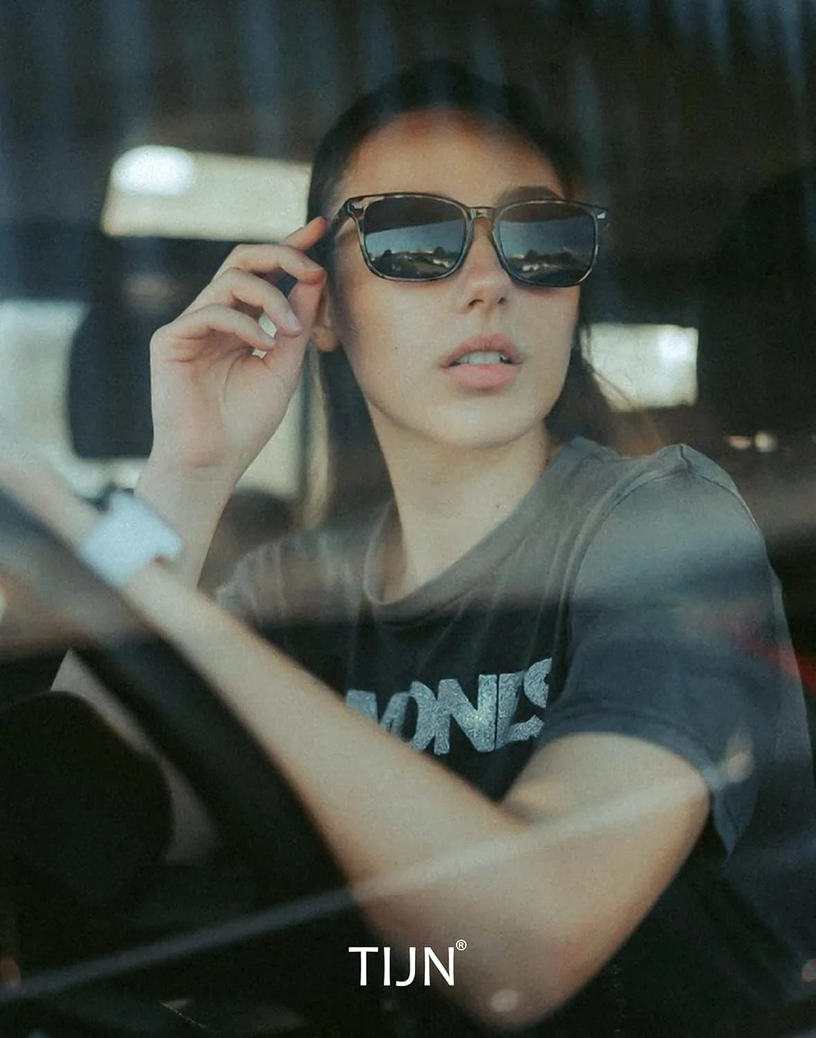 عینک آفتابی فتوکرومیک مسدود کننده نور آبی TIJN، ضد خستگی چشم و UVA/UVB برای زنان و مردان عینک آفتابی فتوکرومیک مسدود کننده نور آبی TIJN، ضد خستگی چشم و UVA/UVB برای زنان و مردان