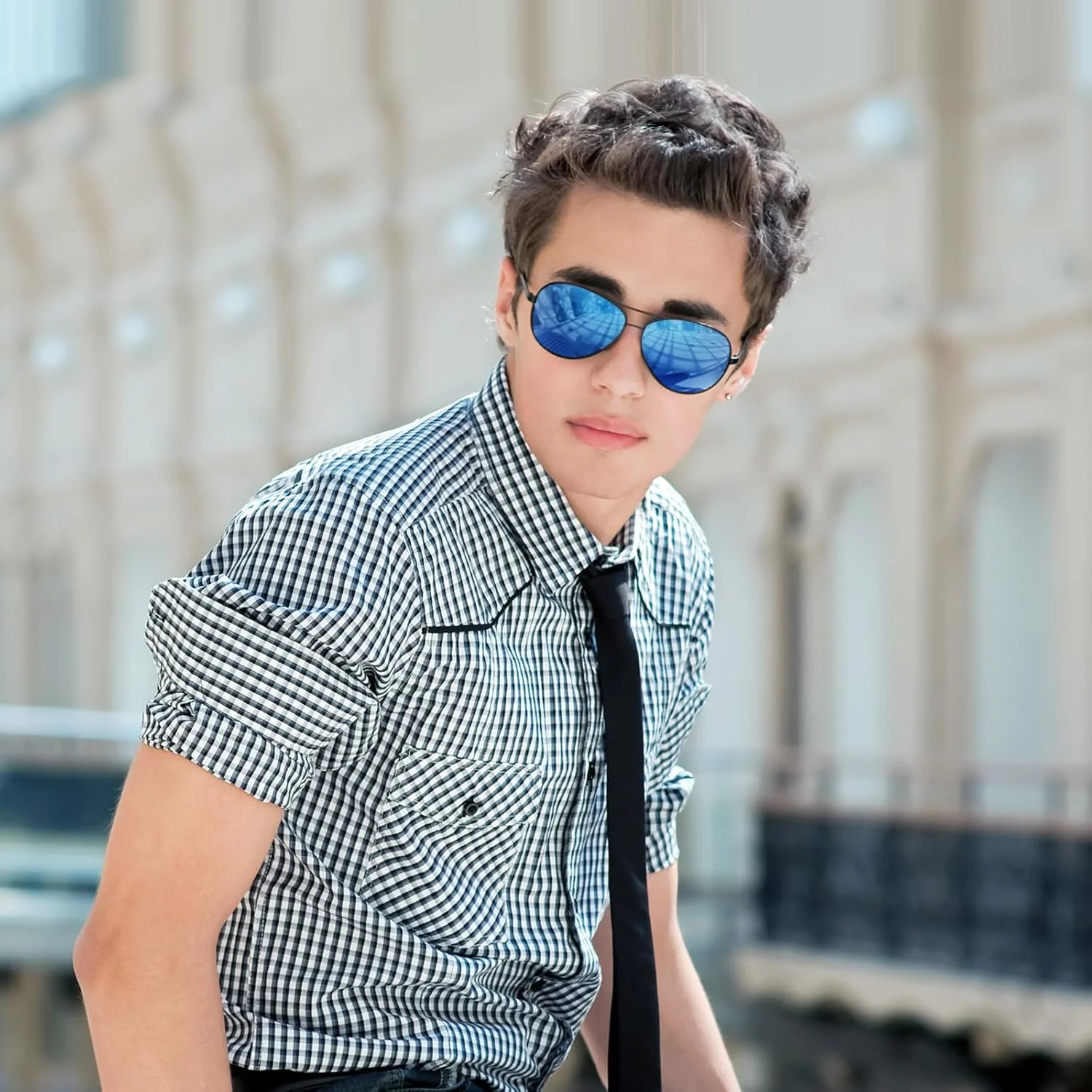 عینک آفتابی YUKANNA خلبانی پلاریزه مردانه و زنانه با محافظت UV 400 و فریم فلزی مناسب رانندگی، گلف و ماهیگیری عینک آفتابی YUKANNA خلبانی پلاریزه مردانه و زنانه با محافظت UV 400 و فریم فلزی مناسب رانندگی، گلف و ماهیگیری