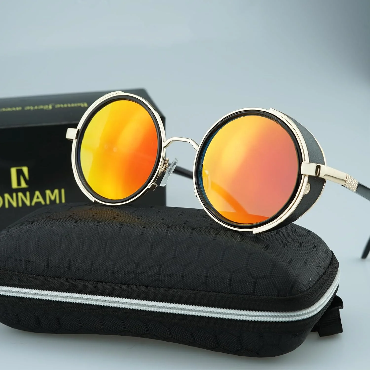 عینک آفتابی گرد BONNAMI، فریم فلزی دایره ای مشکی استیم پانک یکپارچهسازی با سیستمعامل، عینک آفتابی وینتیج برای مردان و زنان - عینک سایه چرمی برای مهمانی، مسافرت، خرید، تولد، ایفای نقش - ضد اشعه آبی UV400