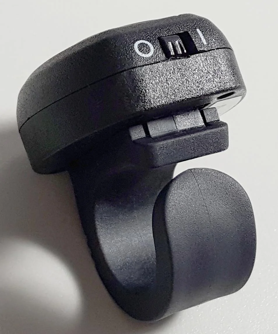 دکمه PTT بلوتوث بی سیم PRYMEBLU® سازگار با ZELLO، Wave Communicator، ESChat، Unity، Streamwide و بسیاری دیگر از برنامه های PoC Push-to-Talk (مدل ZU-Ring)