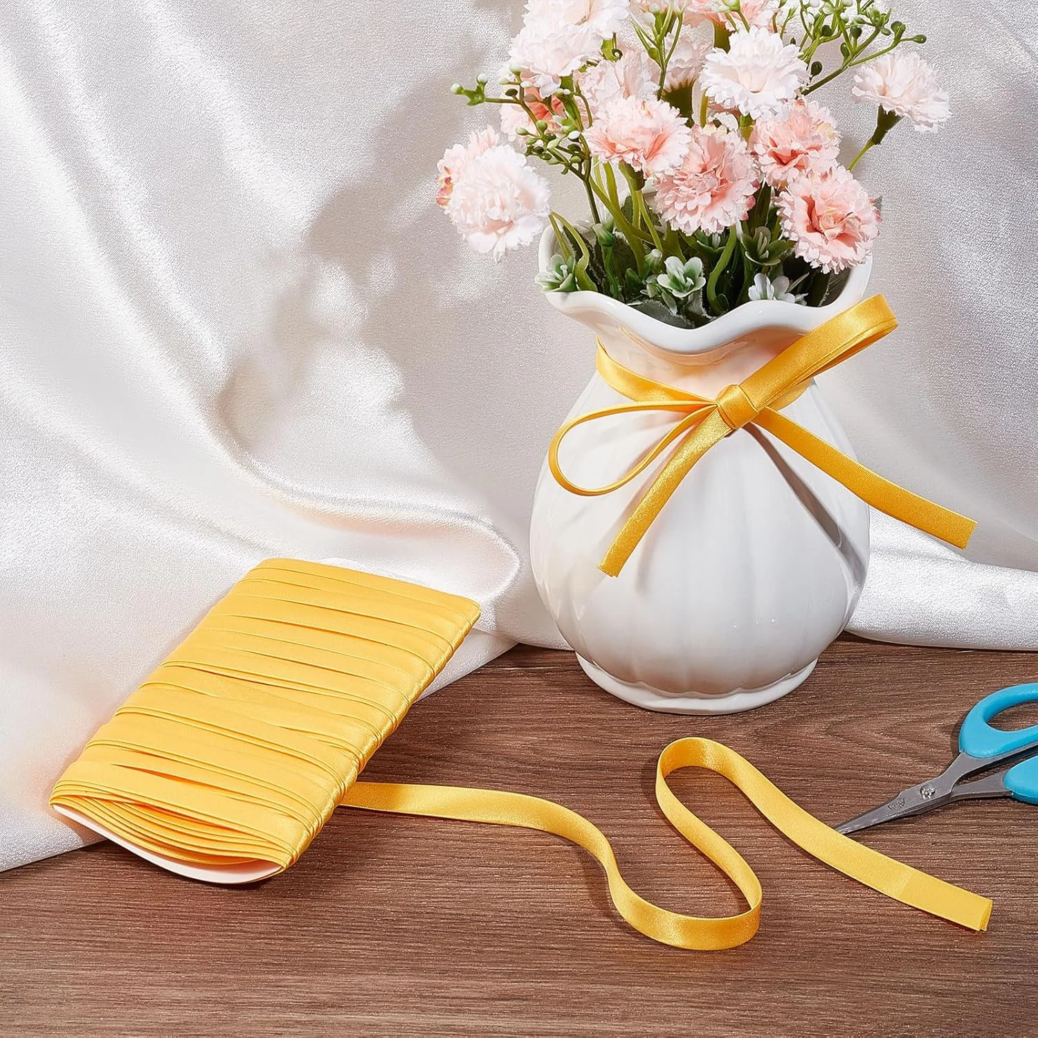 نوار اریب ساتن NICENEEDED، 9 متر نوار مغزی ساتن تاشو دوبل، تزئینات ساتن پارچه پلی استر برای تزئینات چیونگسام و لبه دوزی لباس نوار اریب ساتن NICENEEDED، 9 متر نوار مغزی ساتن تاشو دوبل، تزئینات ساتن پارچه پلی استر برای تزئینات چیونگسام و لبه دوزی لباس