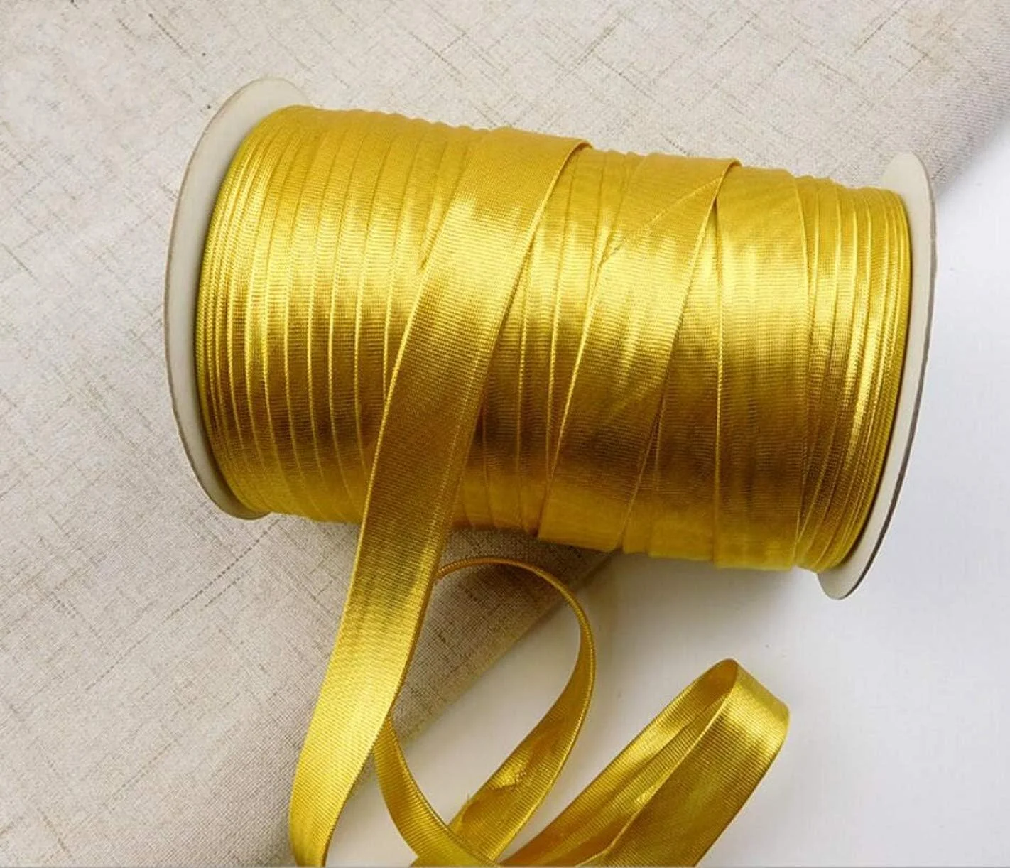 نوار اریب تک لایه Namzi برای خیاطی، درزگیری، اتصال، لبه دوزی، لوله کشی، لحاف دوزی؛ صنایع دستی خیاطی (1/2 اینچ 87 یارد، طلایی)