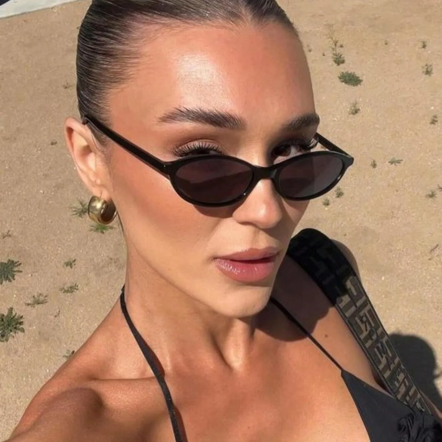 عینک آفتابی زنانه ViewJoy مدل Retro Oval Cat Eye، فریم نازک کوچک Y2K، سبک وزن، عینک آفتابی باریک و قدیمی دهه 90