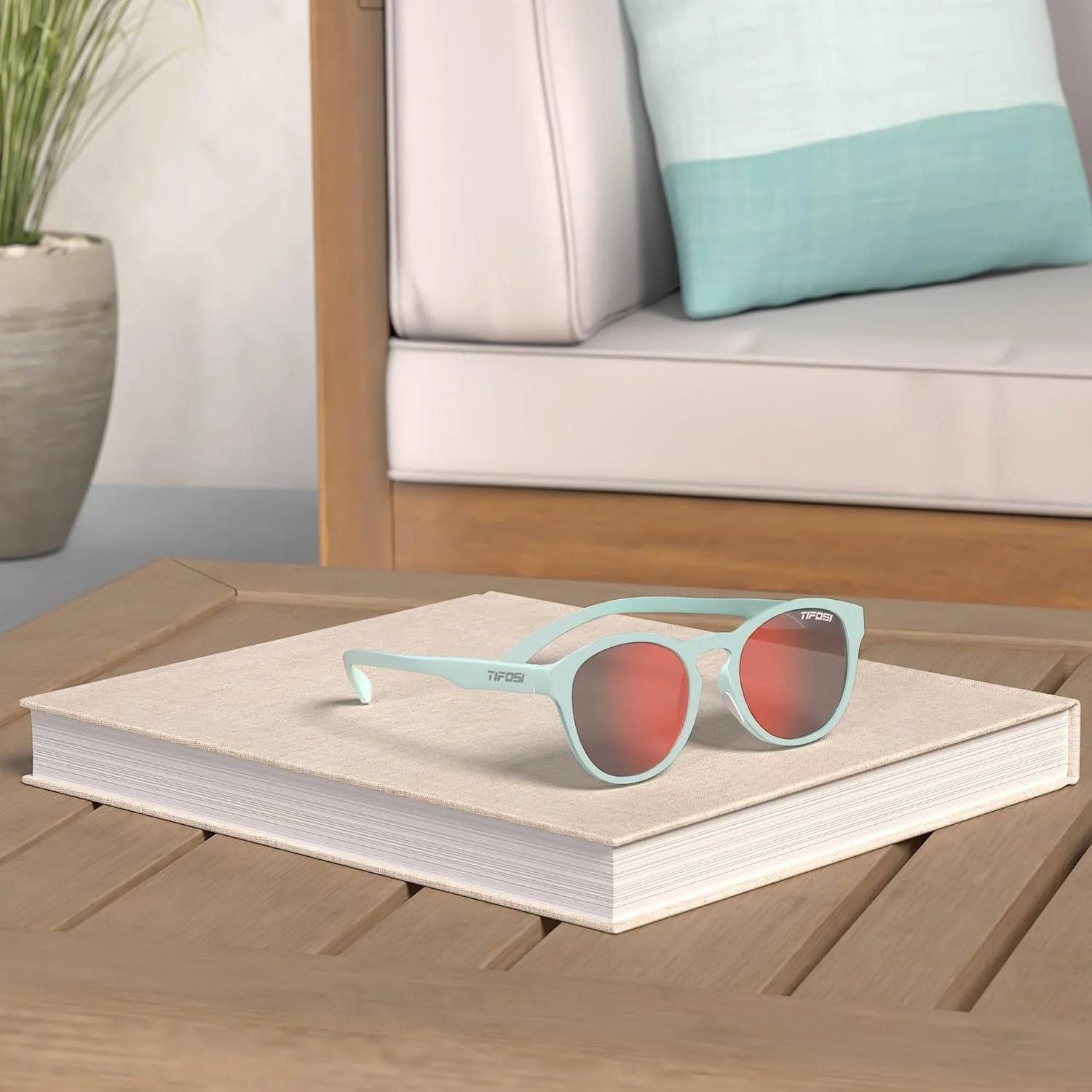 عینک آفتابی تیفوسی سواگو