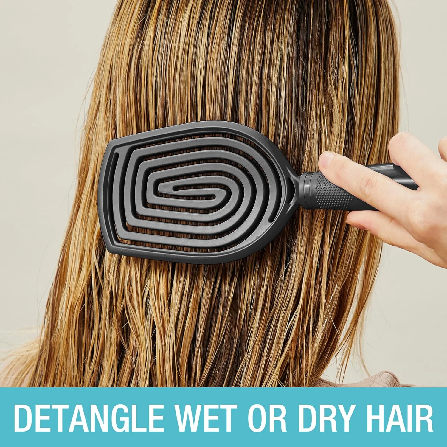 برس باز کننده موی سر Conair Scalp Care - برس موی فر - ماساژور پوست سر - برس مو برای زنان و مردان - باز کننده گره برای همه طول ها و انواع مو - قابل استفاده به صورت مرطوب یا خشک - Black Onyx برس باز کننده موی سر Conair Scalp Care - برس موی فر - ماساژور پوست سر - برس مو برای زنان و مردان - باز کننده گره برای همه طول ها و انواع مو - قابل استفاده به صورت مرطوب یا خشک - Black Onyx