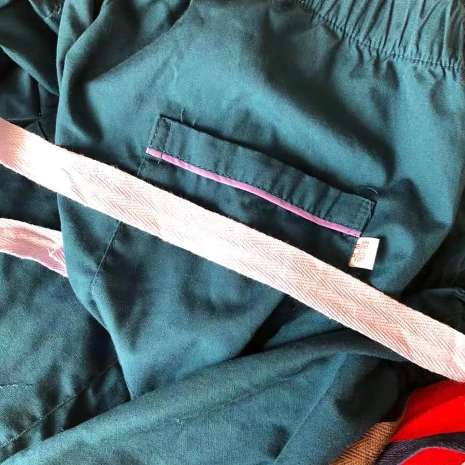 نوار اریب پنبه ای Mcoser، نوار بافته شده اریب 40 متری، نوار بافته شده جناغی، نوار اریب خیاطی برای ساخت صنایع دستی DIY قرمز نوار اریب پنبه ای Mcoser، نوار بافته شده اریب 40 متری، نوار بافته شده جناغی، نوار اریب خیاطی برای ساخت صنایع دستی DIY قرمز