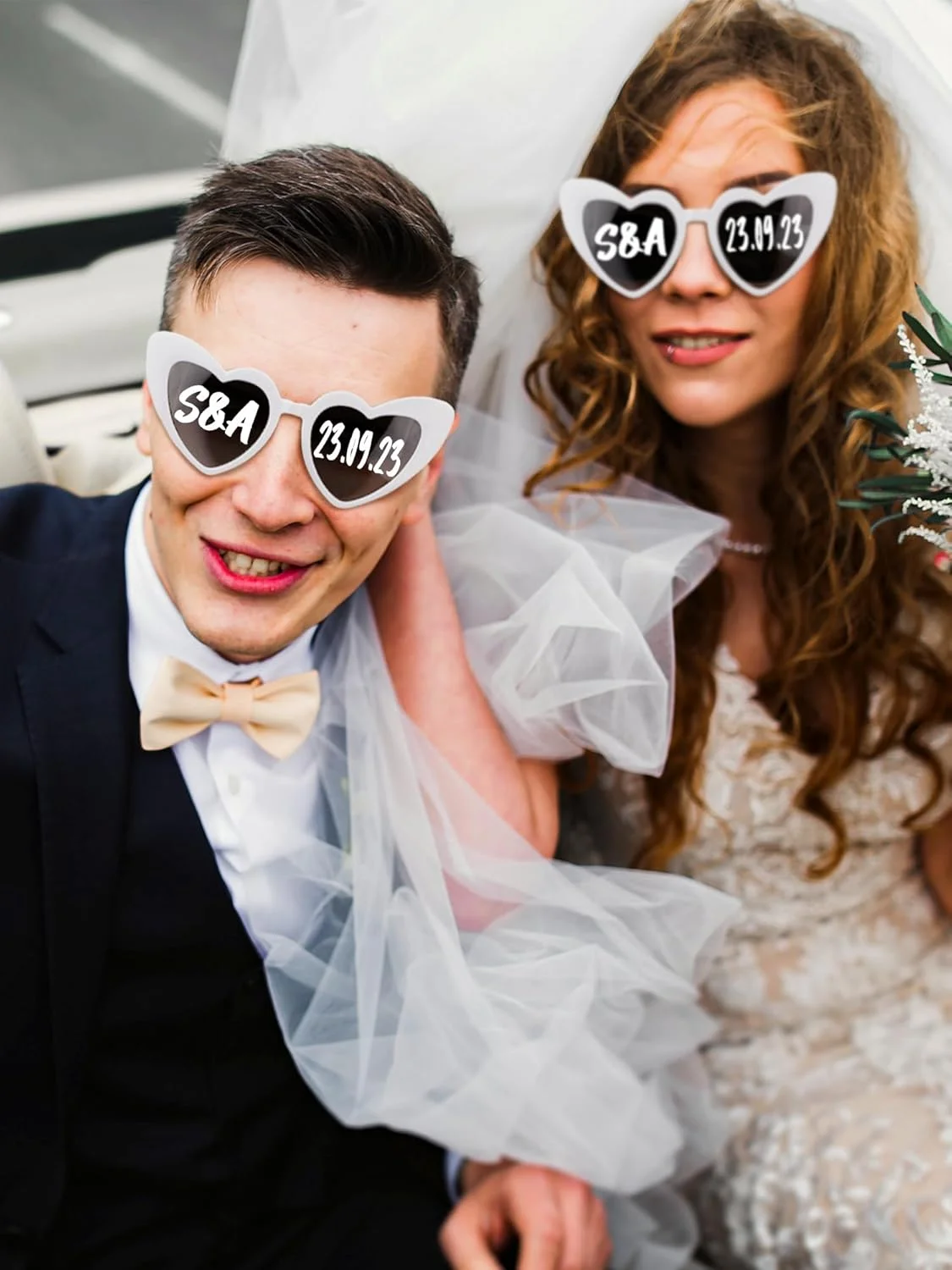 عینک آفتابی قلبی عروسی Chapou برای مهمانان، عینک آفتابی مجردی قلبی با تگ های تشکر و کیسه های ارگانزا برای مهمانی عروسی