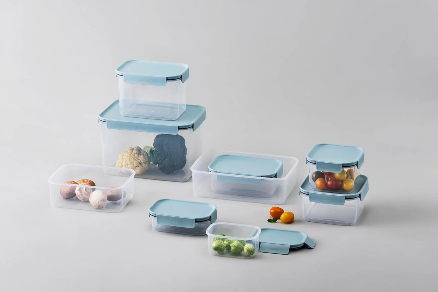 LocknLock Classic Plus Square Food Container – 860ml Mint, 4-Side Locking, Stackable & Leakproof