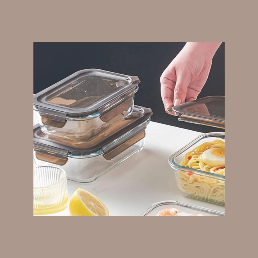 ظروف نگهداری غذا شیشه ای HELO KUKI، بسته 4 عددی، 1.04 لیتر و 620 میلی لیتر، درب های قفل دار ضد نشت، قابل استفاده در مایکروویو و ماشین ظرفشویی، قهوه ای تیره