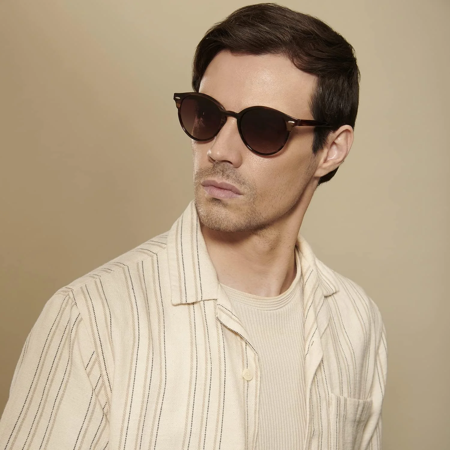 عینک آفتابی پلاریزه گرد بزرگسال унисекс VINCENT CHASE EYEWEAR عینک آفتابی پلاریزه گرد بزرگسال унисекс VINCENT CHASE EYEWEAR