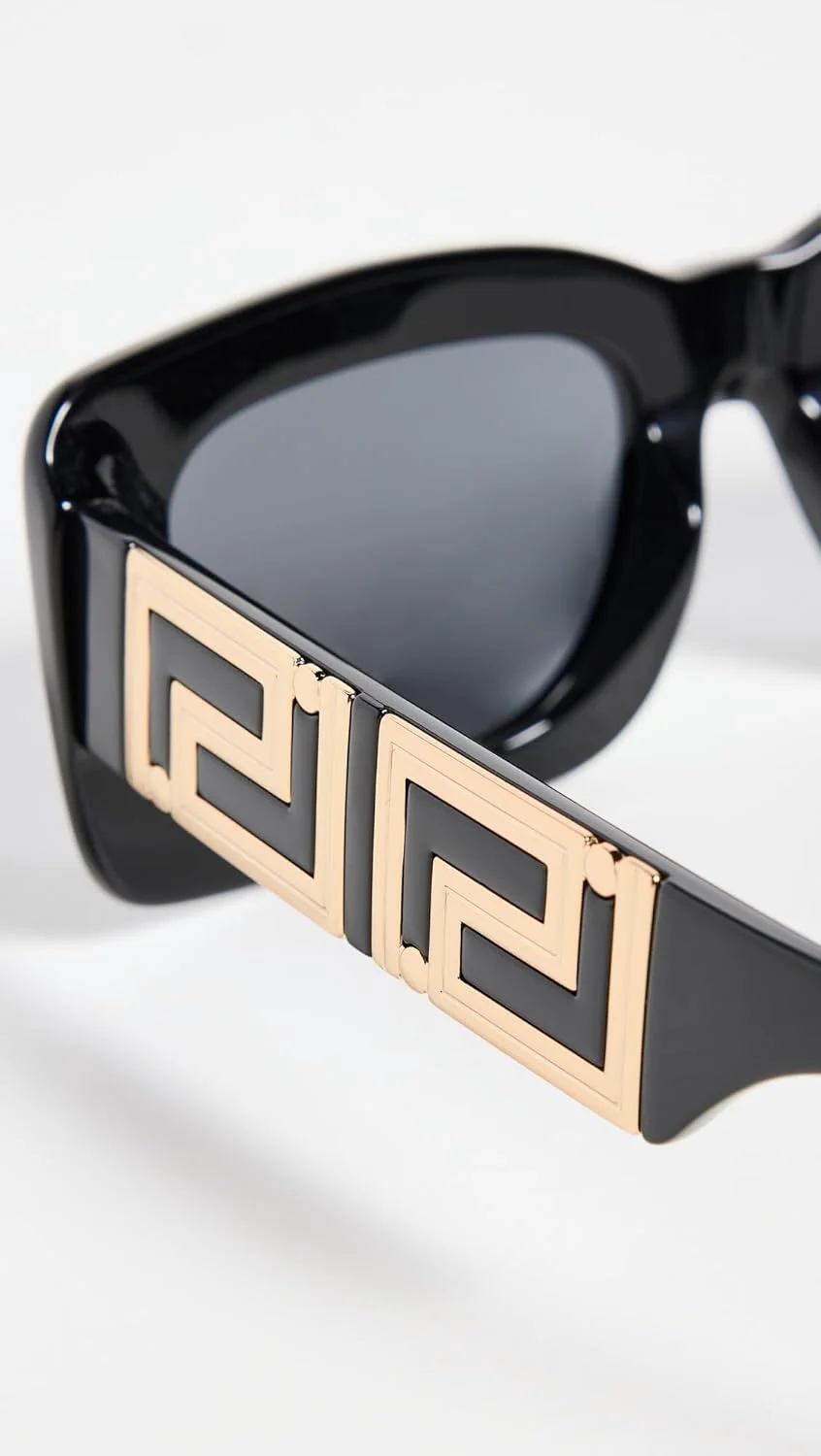 عینک آفتابی زنانه ورساچه، فریم مشکی، لنز خاکستری تیره، 54 میلیمتر عینک آفتابی زنانه ورساچه، فریم مشکی، لنز خاکستری تیره، 54 میلیمتر