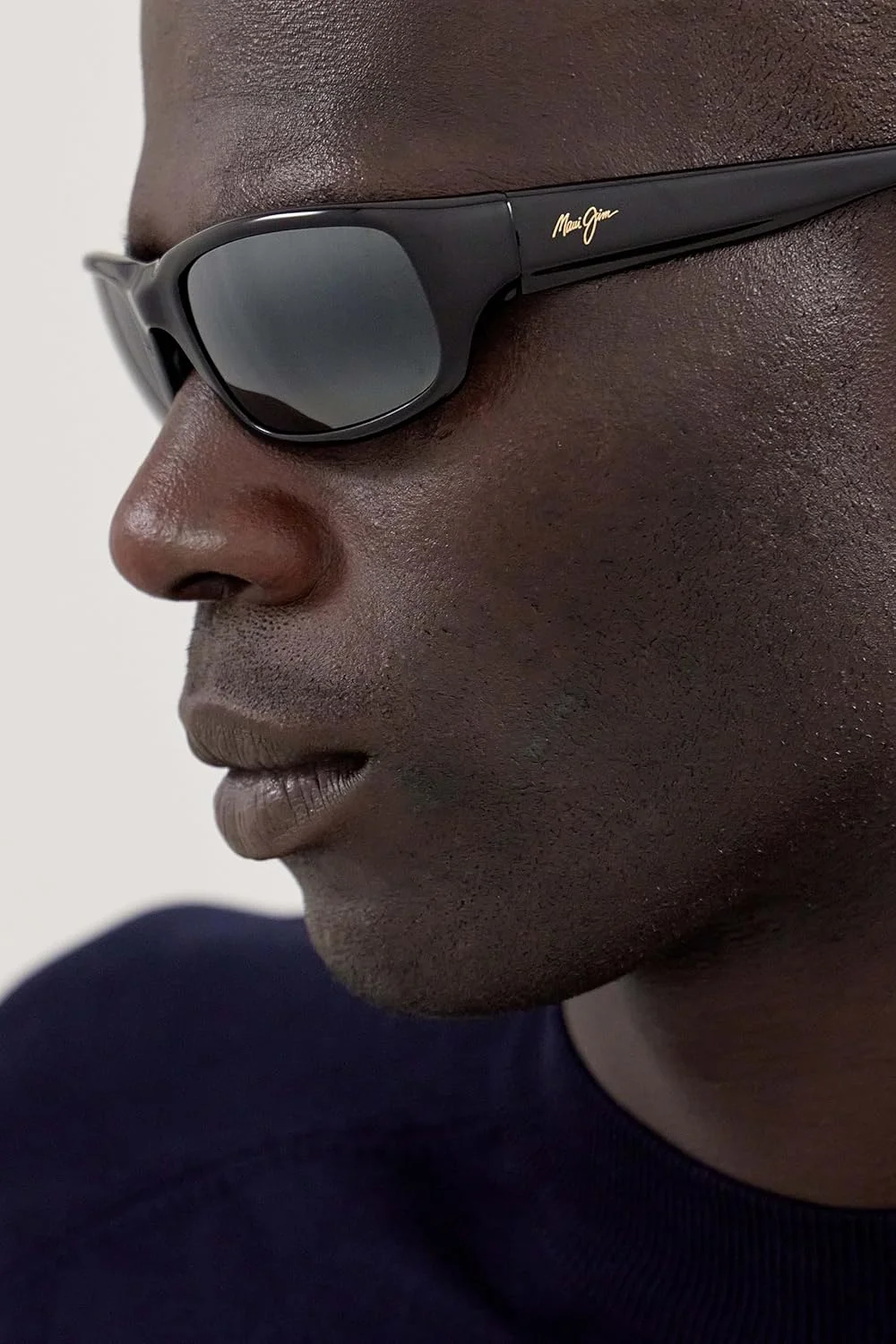 عینک آفتابی استینگری Maui Jim مناسب برای آقایان و بانوان عینک آفتابی استینگری Maui Jim مناسب برای آقایان و بانوان