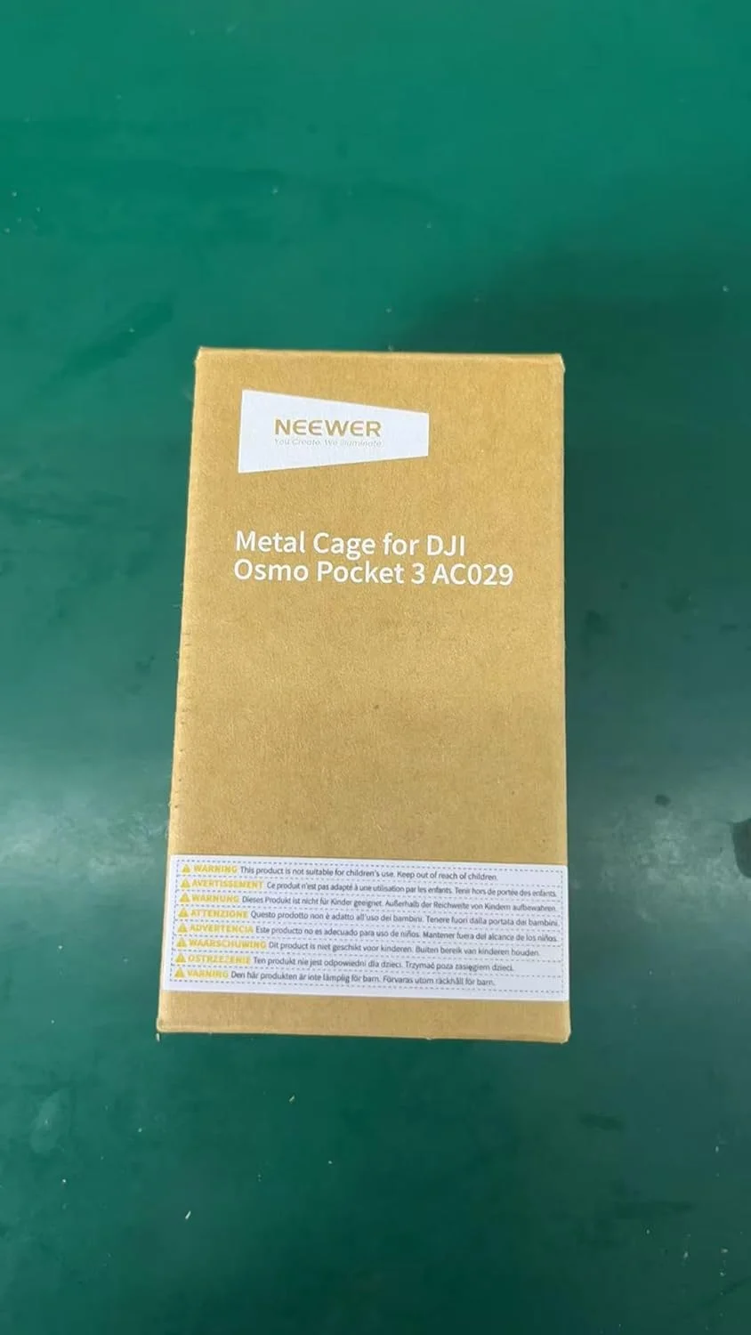 محافظ فلزی دوربین NEEWER Pocket 3، بدنه محافظ آلومینیومی آلیاژی همه کاره سازگار با DJI Osmo Pocket 3 و لوازم جانبی نصب مغناطیسی، رزوه های 1/4 اینچی، کفشک سرد، شکاف هایی برای دسته جانبی با قابلیت رهاسازی سریع، AC029 محافظ فلزی دوربین NEEWER Pocket 3، بدنه محافظ آلومینیومی آلیاژی همه کاره سازگار با DJI Osmo Pocket 3 و لوازم جانبی نصب مغناطیسی، رزوه های 1/4 اینچی، کفشک سرد، شکاف هایی برای دسته جانبی با قابلیت رهاسازی سریع، AC029