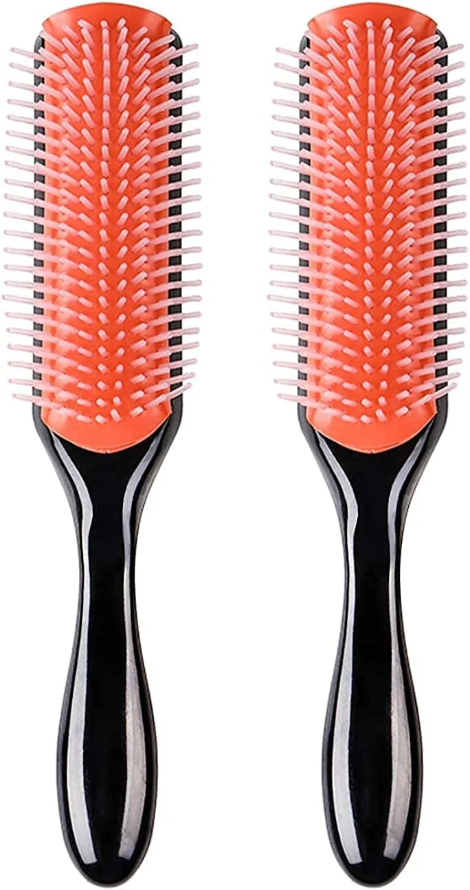 برس مو KASTWAVE برای موهای فر طبیعی مشکی 9 ردیفه مدل کلاسیک d3 مناسب مسافرت، باز کردن گره مو، دارای دندانه های نایلونی، مناسب موهای خیس، کوچک، مینی، مناسب حمام، موهای موج دار، خشک کردن و شانه پلاستیکی