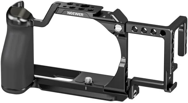 محافظ فلزی دوربین NEEWER مدل CA132 سازگار با SIGMA fp fpL DJI RS 4 Pro Gimbal، دارای مانت EVF-11، رزوه های 1/4 و 3/8 اینچ، صفحه رهاسازی سریع Arca و دستگیره سیلیکونی ارگونومیک محافظ فلزی دوربین NEEWER مدل CA132 سازگار با SIGMA fp fpL DJI RS 4 Pro Gimbal، دارای مانت EVF-11، رزوه های 1/4 و 3/8 اینچ، صفحه رهاسازی سریع Arca و دستگیره سیلیکونی ارگونومیک
