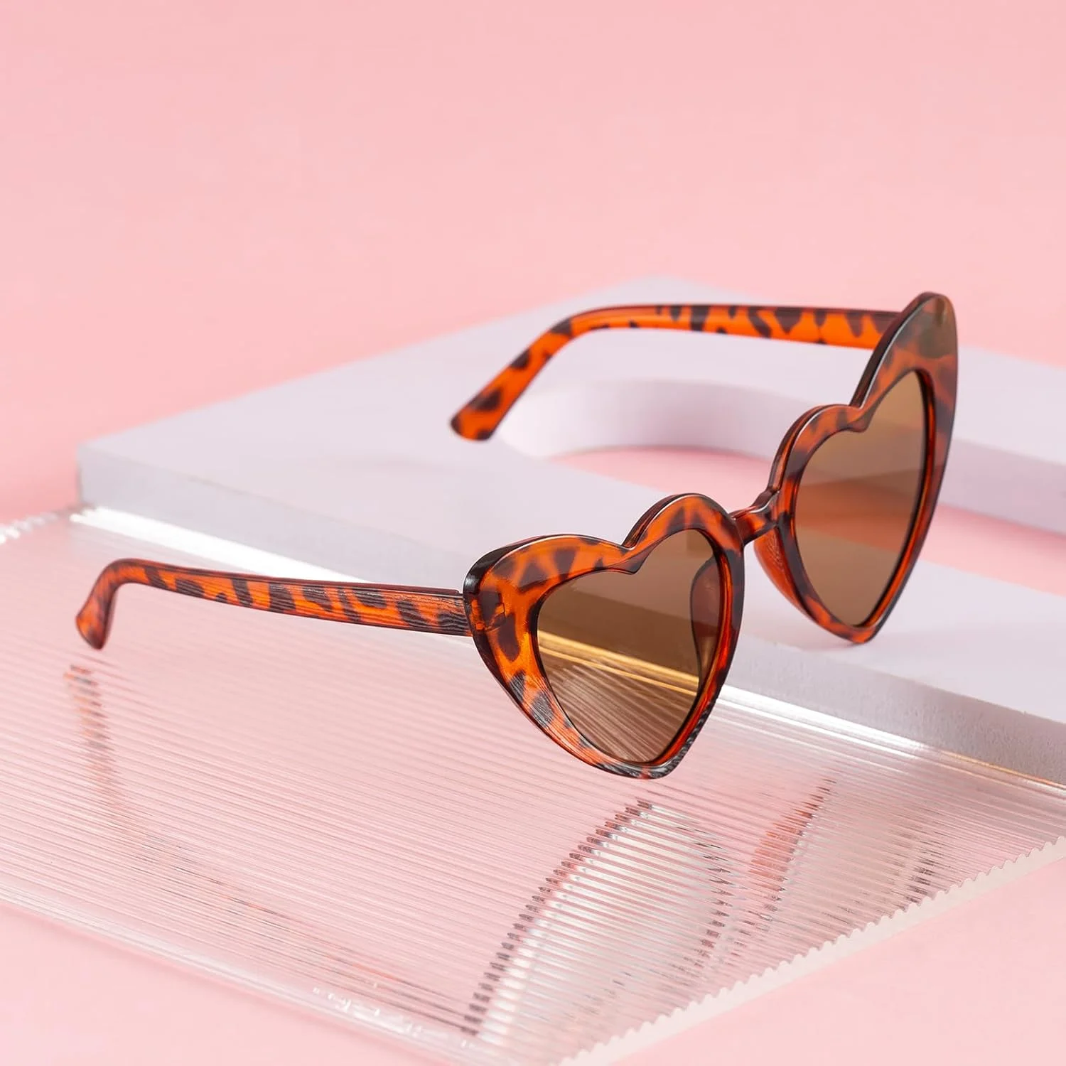 ست عینک آفتابی مهمانی مجردی و اسکرانچی ساتن ساقدوش عروس، بسته 14 عددی، هدیه پیشنهاد ساقدوش عروس برای مهمانی شنای عروسی